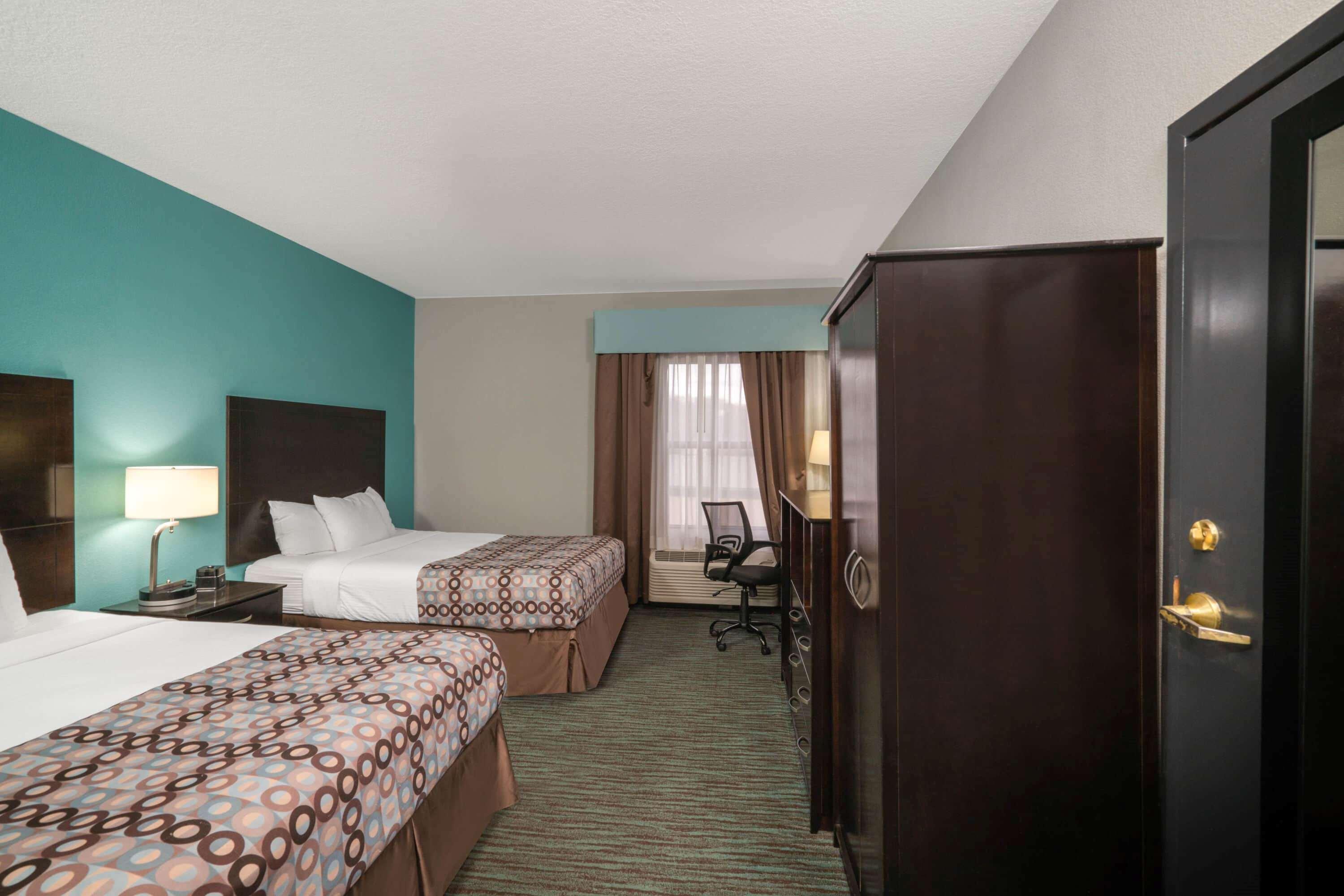 La Quinta By Wyndham East
